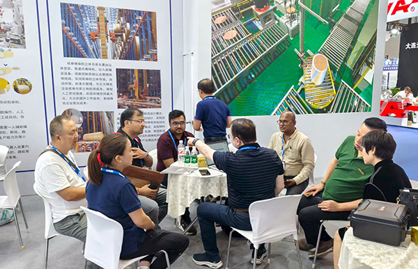 2025中國國際造紙科技展覽會圓滿結束！深藍機器引領造紙包裝物流數(shù)智化升級